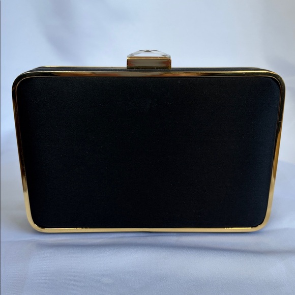 Franchi Black Satin Evening Clutch Gold Frame with Chain Strap 4x6 - Picture 6 of 7